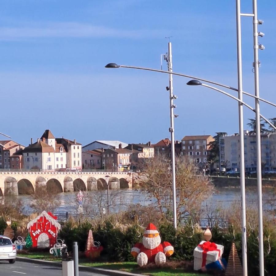 Center Macon Charmant Appartement Avec Vue Sur La Saone Mâcon Exterior foto